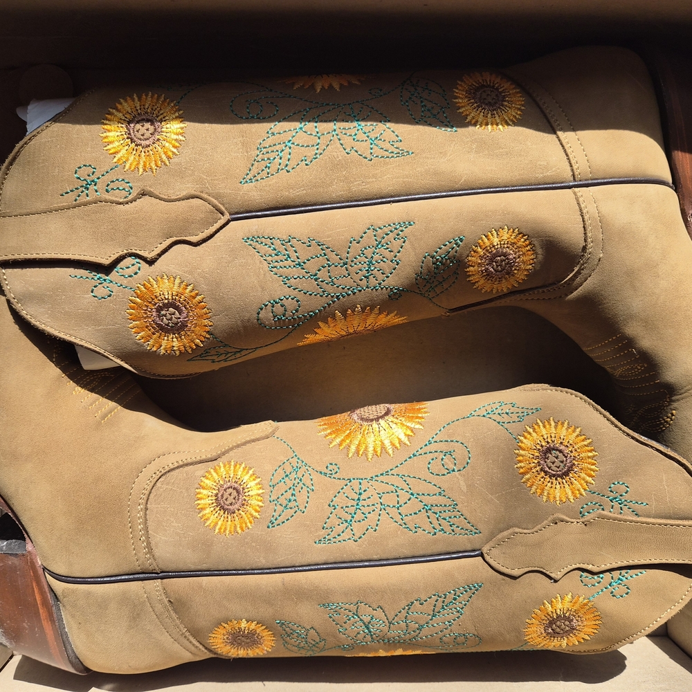Embroidered Sunflower Cowboy Boots